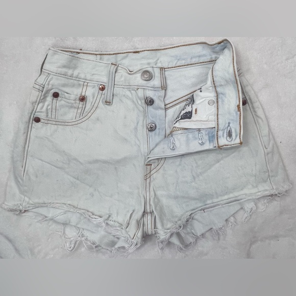 Levi's 501 Original Hi Rise Distressed Acid Denim Shorts Size 23 Excellent Cond - Picture 2 of 5